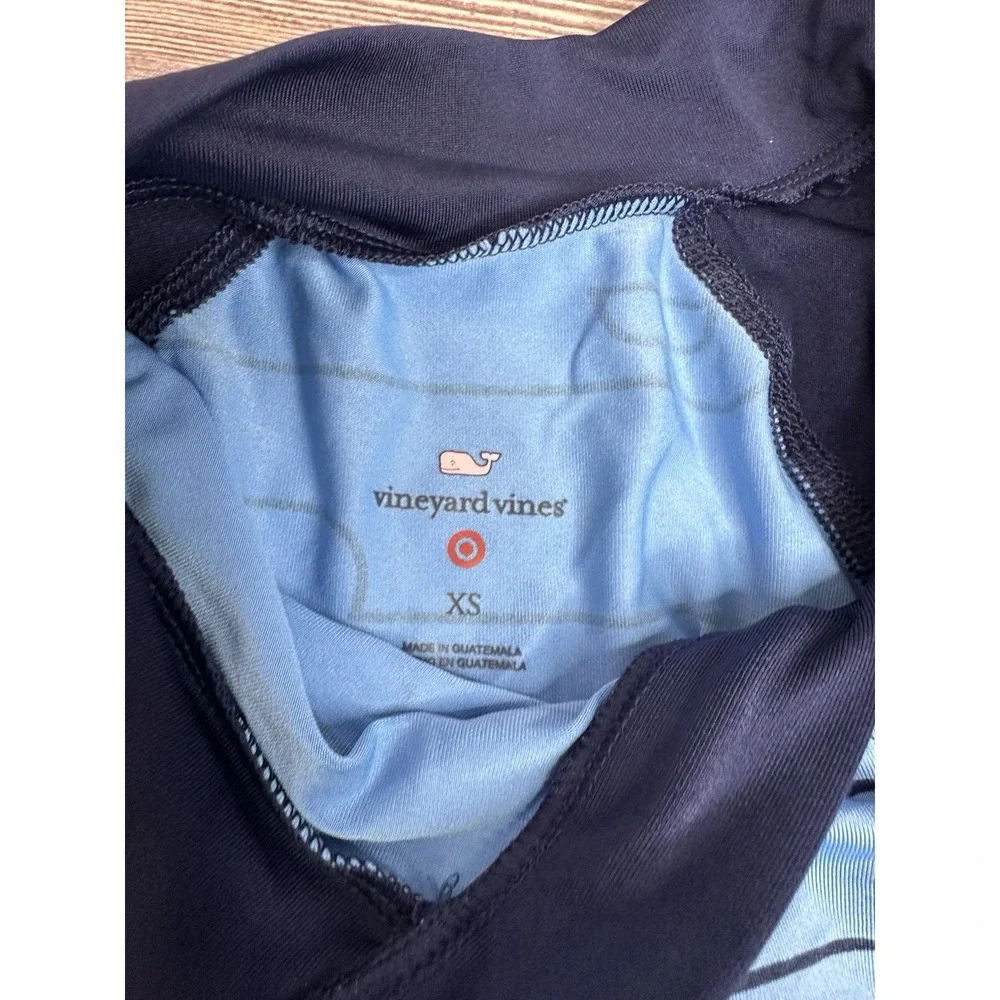 VINEYARD VINES WHALE LINE GRAPHIC RASH GUARD SHIRT WOMEN'S  BLUE‎ XS